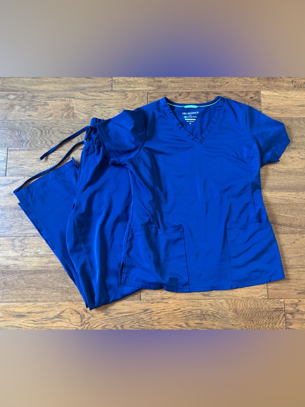 Healing Hands Women's Scrub Set in Navy Blue